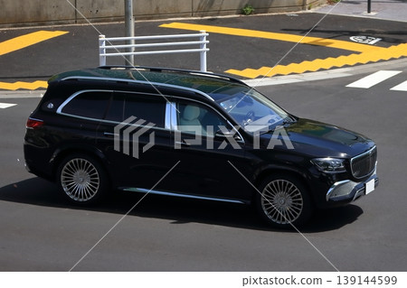 德國製造的豪華SUV 德國製造的豪華SUV 139144599