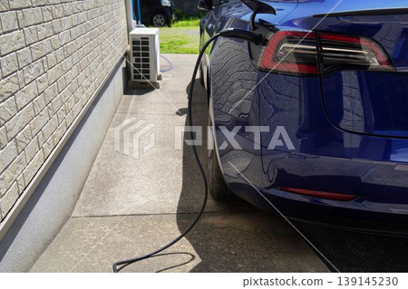 Home charging Home charging 139145230