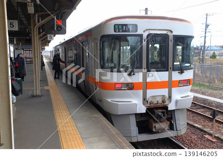 三宮線機波25系（龜山⇔伊勢市～鳥羽） 139146205