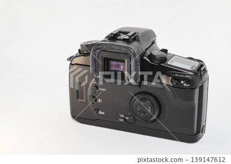 The back cover and view finder of professional slr film camera. The back cover and view finder of professional slr film camera. 139147612