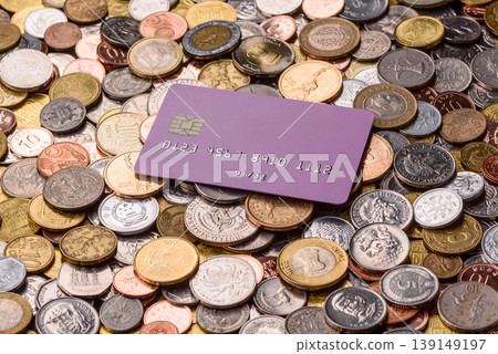 A credit card for contactless cashless payments via a terminal or online. A credit card A credit card for contactless cashless payments via a terminal or online. A credit card 139149197