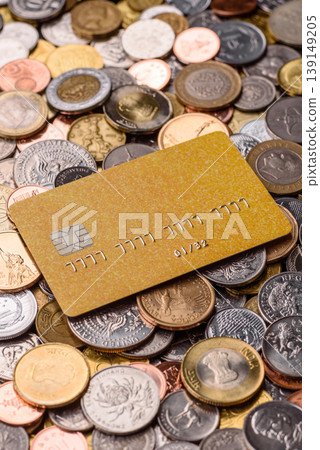 A credit card for contactless cashless payments via a terminal or online. A credit card A credit card for contactless cashless payments via a terminal or online. A credit card 139149205