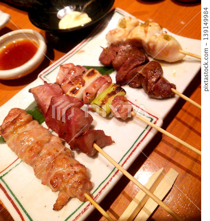 Five kinds of yakitori on skewers Five kinds of yakitori on skewers 139149984