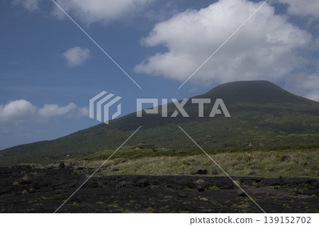 從難原千疊岩海岸到八丈富士 從難原千疊岩海岸到八丈富士 139152702