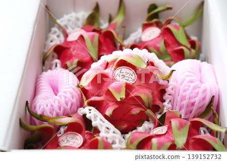 The vibrant fruit of Okinawan dragon fruit The vibrant fruit of Okinawan dragon fruit 139152732