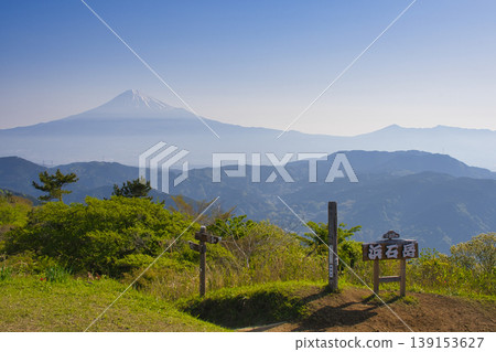 【靜岡縣】清晨的濱石岳與富士山 139153627