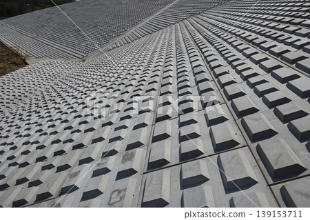 Seawall block 139153711