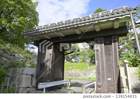 Nagoya Castle "Ninomaru Ote Ninomon Gate" (Nagoya City, Aichi Prefecture) 139154833