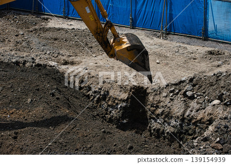 Construction site hydraulic excavator Construction site hydraulic excavator 139154939
