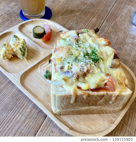 Pizza toast Pizza toast 139155903