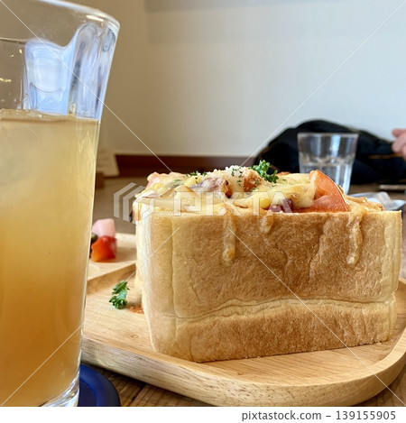 Thick pizza toast Thick pizza toast 139155905