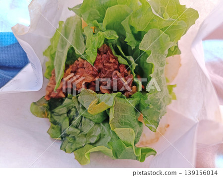 Yakiniku burger Yakiniku burger 139156014