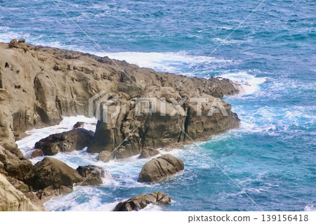 Unusual rock formations and boulders at Udo Shrine (Nichinan City, Miyazaki Prefecture) 139156418