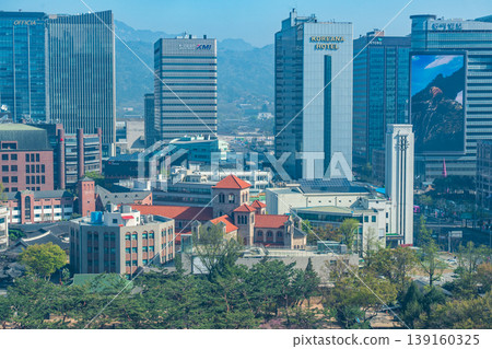 Seoul, South Korea - Apr. 12 , 2026 : Aerial view of Deoksugung Palace with modern skyscrapers in Seoul, South Korea Seoul, South Korea - Apr. 12 , 2026 : Aerial view of Deoksugung Palace with modern skyscrapers in Seoul, South Korea 139160325