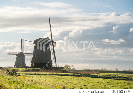 An beautiful windmill in The Netherlands 139160539