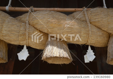 Large sacred rope (Izumo Taisha Shrine, main hall / Taisha-cho, Izumo City, Shimane Prefecture) 139160980