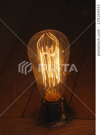 Retro Edison Bulb 139164933