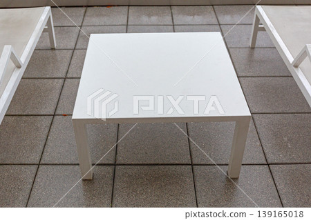 Square Table Wet Terrace Square Table Wet Terrace 139165018
