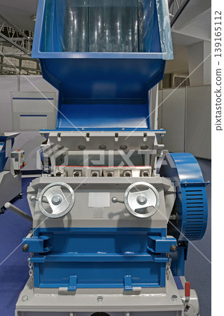 Industrial Shredder Press Machine Industrial Shredder Press Machine 139165112