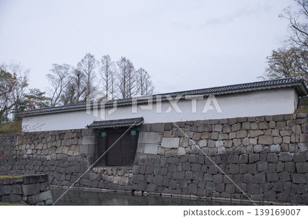Kyoto scenery: West Gate (the rear entrance of Nijo Castle) viewed from the moat of Nijo Castle 2 139169007