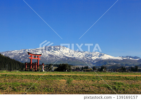 April 25, 2026: Dewa Sanzan - Torii gate and Mount Gassan 139169157