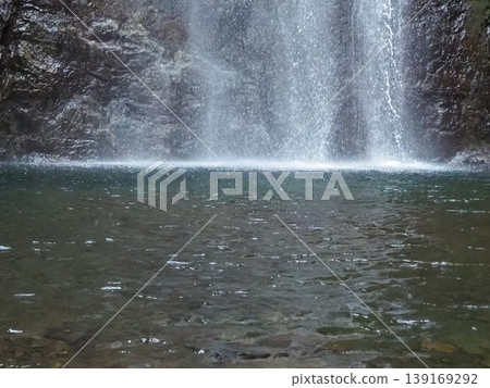 Hyakuhiro Falls 139169292