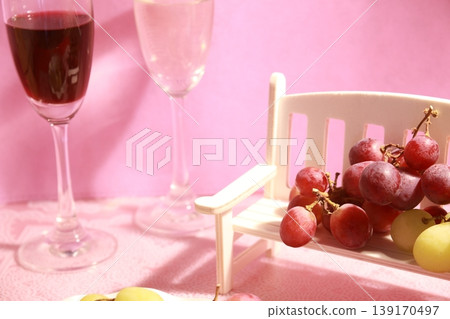 新鮮水果和葡萄酒 139170497