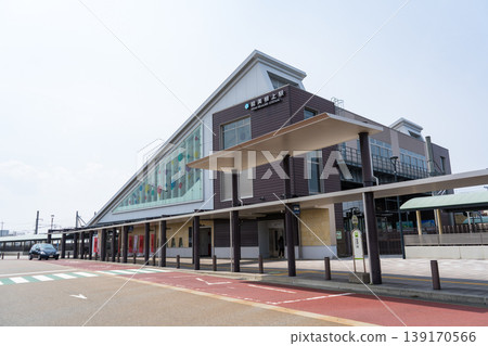 Nomi-Negami Station building | Image of a rural unmanned station | IR Ishikawa Railway | Nomi-Negami 55 Restaurant | Nomi City, Ishikawa Prefecture 139170566