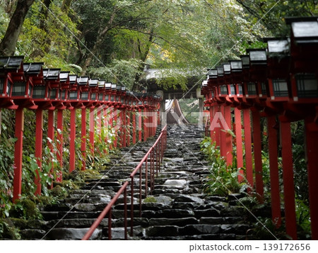 貴船神社，雨 139172656