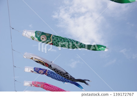 游泳在天空的鯉魚飄帶 139172767
