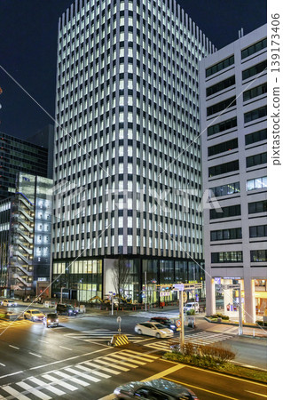 Night view of Nagoya city, Nishiki-dori, Aichi Arts Center intersection, Aichi Prefectural Arts Theater, Nagoya City, Aichi Prefecture 139173406