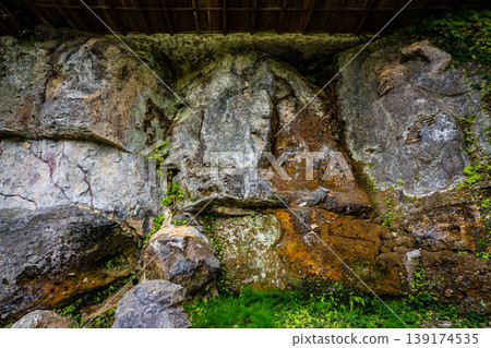 National Treasure Usuki Stone Buddhas (Cliff Buddhas): Furuzono Stone Buddhas [Usuki City, Oita Prefecture] 139174535