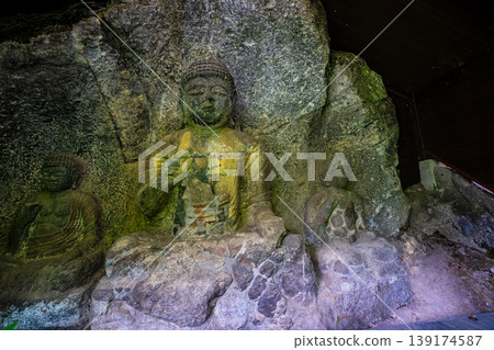 National Treasure Usuki Stone Buddhas (rock-carved Buddhas) Sannoyama Stone Buddhas [Usuki City, Oita Prefecture] 139174587