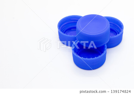 Blue plastic bottle cap_03 Blue plastic bottle cap_03 139174824