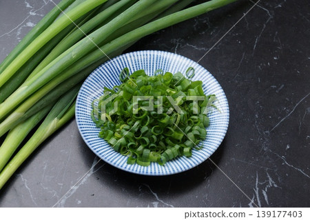 切碎的蔥（食材） 139177403