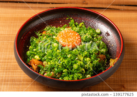 Kashiwayaki: A dish of chicken grilled to a fragrant crisp. Kashiwayaki: A dish of chicken grilled to a fragrant crisp. 139177625