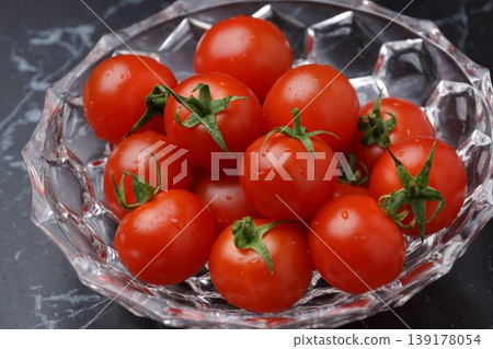  Mini Tomato 139178054