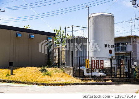 High-pressure gas manufacturing plant, gas tanks High-pressure gas manufacturing plant, gas tanks 139179149