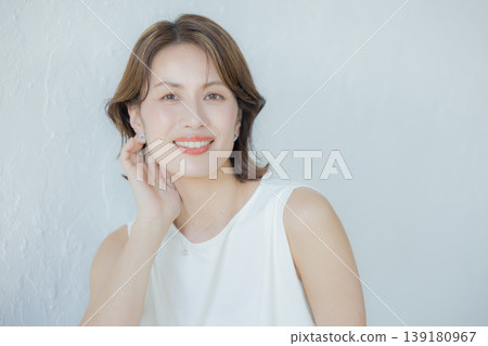 40多歲的女性 40多歲的女性 139180967