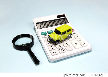 Vehicle inspection, maintenance, estimate, trade-in appraisal Vehicle inspection, maintenance, estimate, trade-in appraisal 139183215