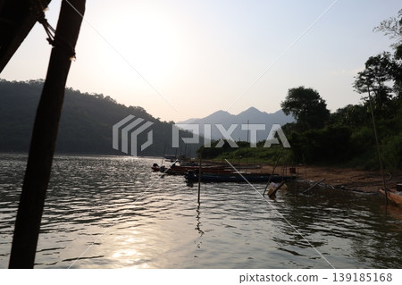 Evening Mekong River Cruise [Luang Prabang, Laos] 139185168