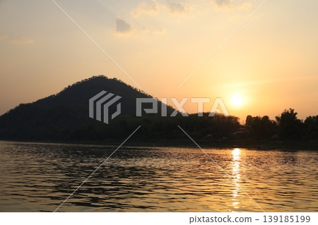 Evening Mekong River Cruise [Luang Prabang, Laos] 139185199