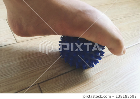 plantar fascial release 139185592
