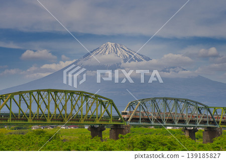 【靜岡縣】從藤川河床眺望富士山 139185827