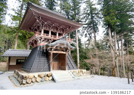 Kegonji Temple, Tanigumi-san, Ibigawa-cho, Ibi-gun, Gifu Prefecture, April 2025 139186217
