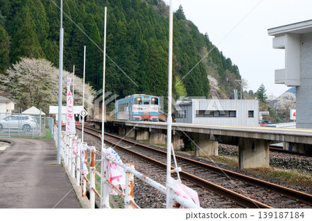 岐阜縣本棲市垂海站 8 - 2025年4月 岐阜縣本棲市垂海站 8 - 2025年4月 139187184