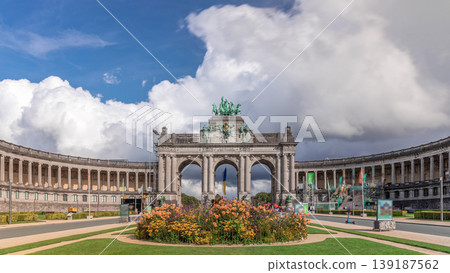 Timelapse of the Cinquantenaire Arcade in Parc du Cinquantenaire, Brussels, Belgium. 139187562