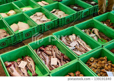 Auction of seafood Auction of seafood 139191840