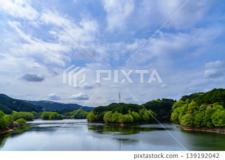 奈良布目水壩,綠意盎然,景色宜人;由於降雨,湖面面積擴大(第四部分) 奈良布目水壩,綠意盎然,景色宜人;由於降雨,湖面面積擴大(第四部分) 139192042