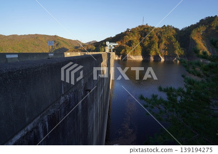 2025年10月30日，福島縣只見川上的田穀倉水壩 139194275